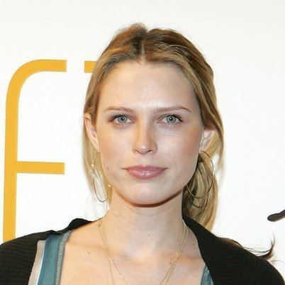Sara Foster Sara Foster images Sara Foster wallpaper and background photos