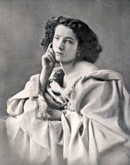 Sarah Bernhardt No 2738 Sarah Bernhardt