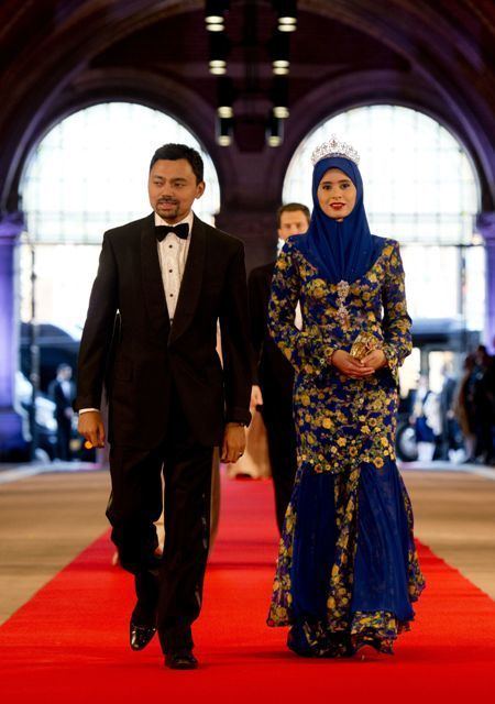Sarah, Crown Princess of Brunei Brunei39s Crown Prince and Crown Princess Sarah Photo of the day