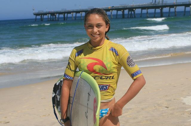 Sarah Mason (surfer) surfersvillagecom Sarah Mason Surfing News Surfing