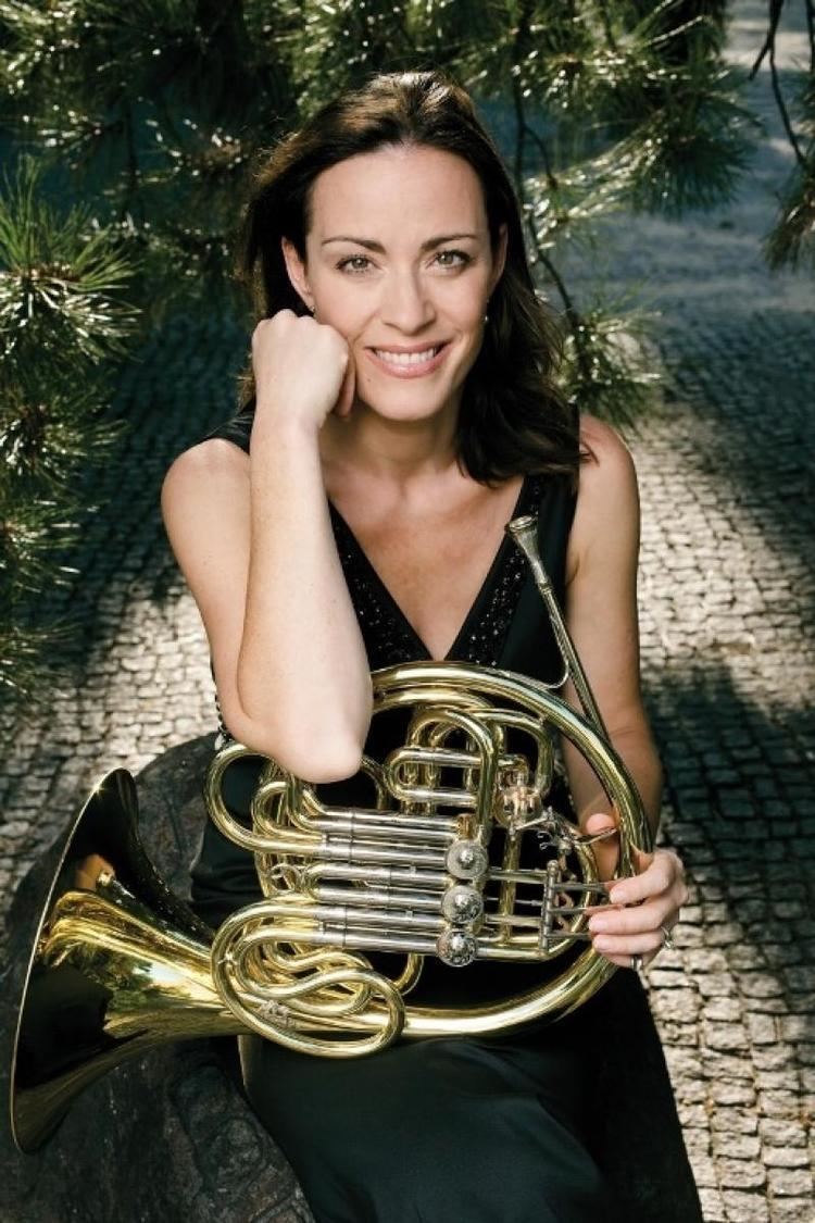Sarah Willis (hornist) Sarah Willis First Lady of the French Horn Classical