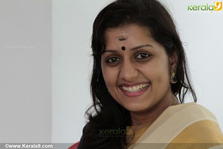Sarayu (actress) Actress sarayu housewarming photos 01311 Kerala9com