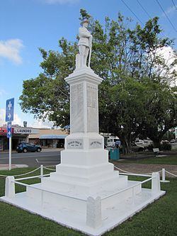 Sarina War Memorial httpsuploadwikimediaorgwikipediacommonsthu