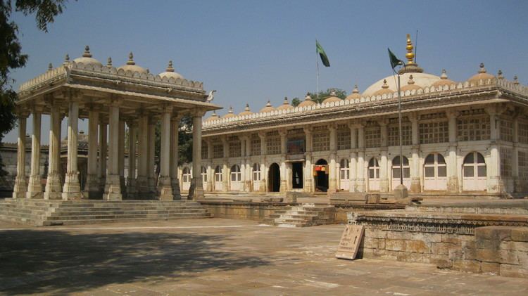 Sarkhej FileSarkhej Roza 1JPG Wikimedia Commons