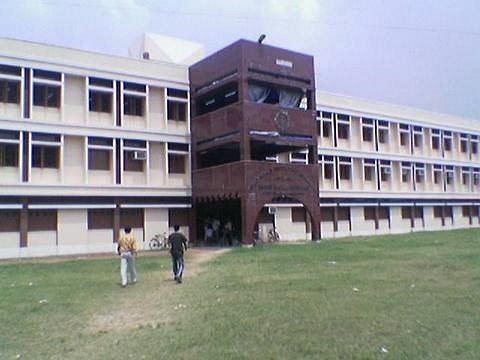 Saroj Mohan Institute of Technology