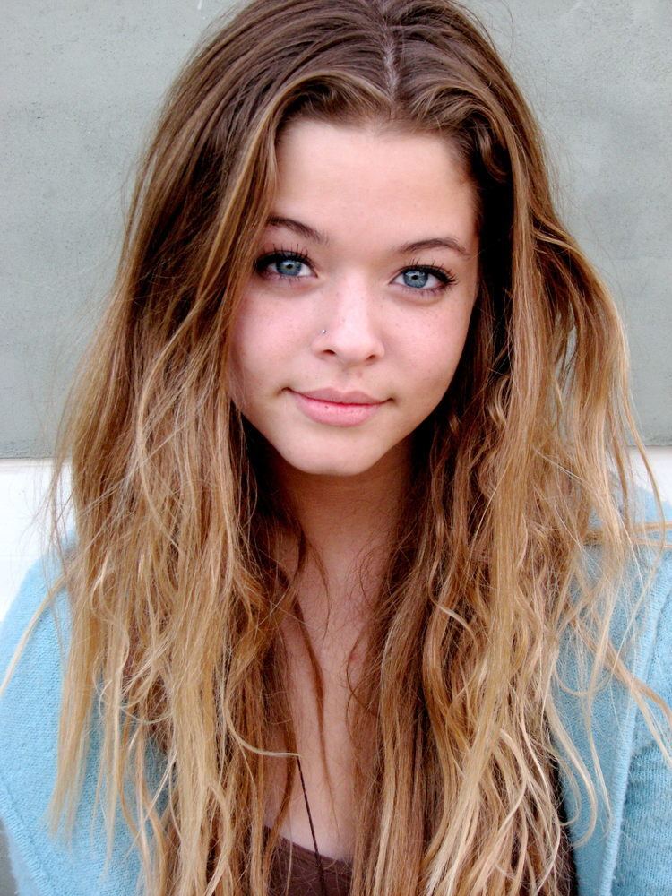 Sasha Pieterse wwwtheplace2ruarchivesashapieterseimgIMG28