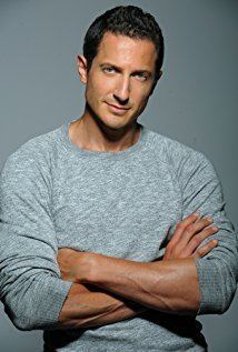 Sasha Roiz iamediaimdbcomimagesMMV5BMjA1NTE2MTE5Ml5BMl5