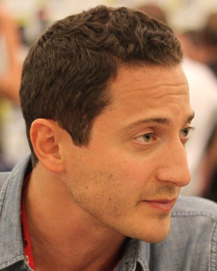 Sasha Roiz Alchetron The Free Social Encyclopedia