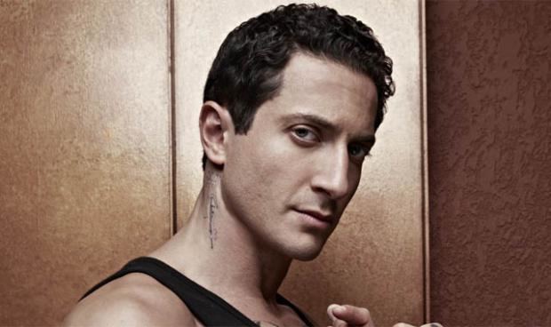 Sasha Roiz Sasha Roiz on Grimm season 3 Pompeii and more Den of