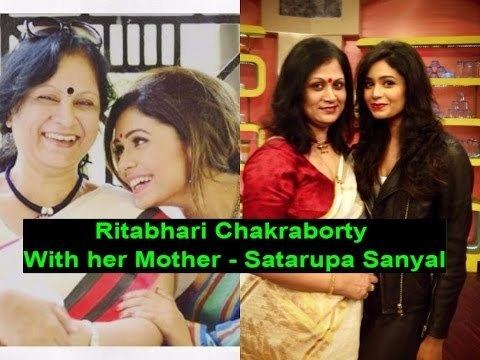 Satarupa Sanyal Rithabhari Chakraborty With her Mother Satarupa Sanyal 2017 YouTube