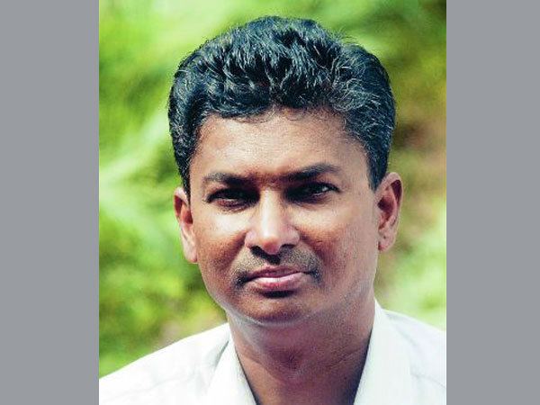 Satish Jarkiholi Karnataka Excise minister Satish Jarkiholi spends night at grave