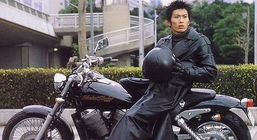 Satoshi Matsuda Final Vent Kamen Rider Ryuki Actor Satoshi Matsuda catches voyeur