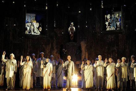 Satyagraha (opera) Glass Satyagraha ENO MusicalCriticismcom Opera review