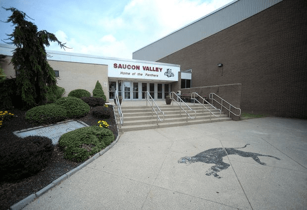 Saucon Valley High School Saucon Valley teachers contract Students prep for school while