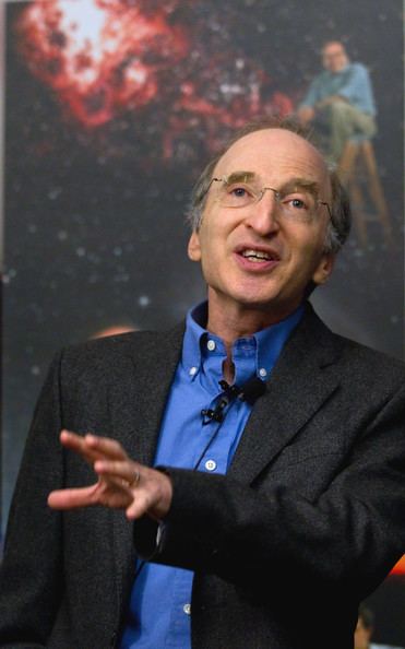 Saul Perlmutter Astrophysicist Saul Perlmutter Wins Nobel Prize In Physics