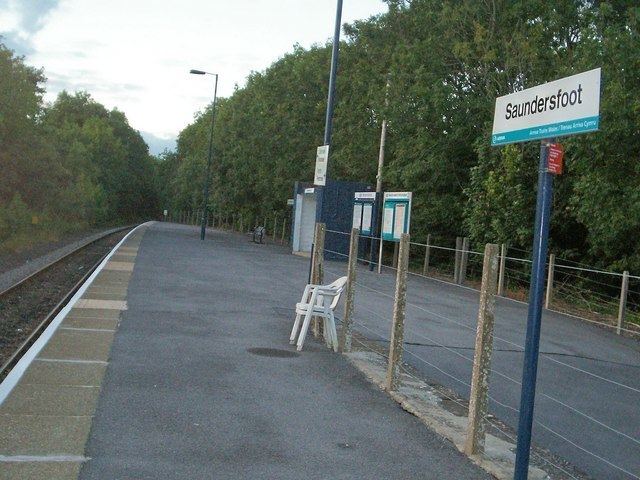 Saundersfoot railway station
