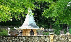 Savage House and Garden httpsuploadwikimediaorgwikipediacommonsthu