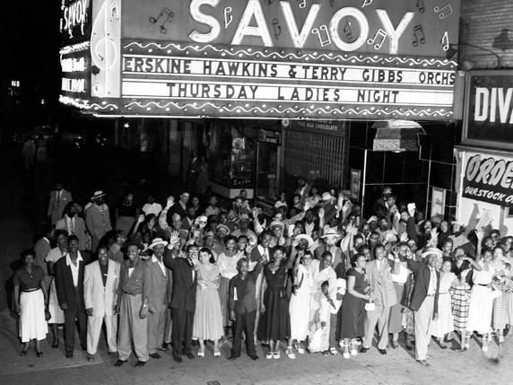 Savoy Ballroom wwwdanceheritageorgtreasuressavoy572jpg