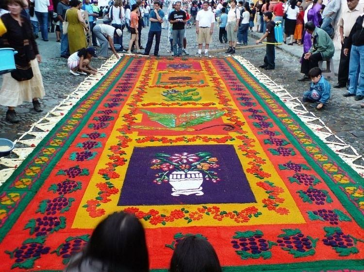 Sawdust carpet Sawdust Carpets During Semana Santa in Antigua Amusing Planet