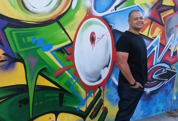Scape Martinez Acclaimed Artist Scape Martinez Hosting Graffiti Art Camp for Native