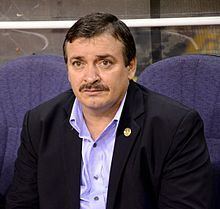 Óscar Ramírez (footballer) httpsuploadwikimediaorgwikipediacommonsthu