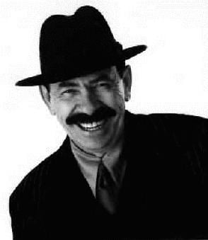 Scatman John httpsuploadwikimediaorgwikipediaenaa9Med