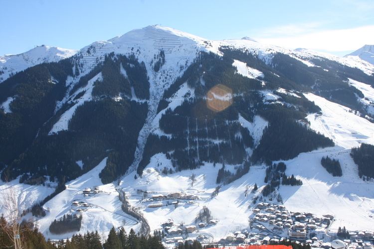 Schattberg (Saalbach-Hinterglemm) httpsuploadwikimediaorgwikipediacommonsee