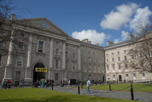 School of Law (Trinity College, Dublin) httpswwwtcdiecoursesimageslawTrinityColl