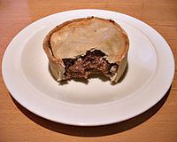 Scotch pie httpsuploadwikimediaorgwikipediacommonsthu