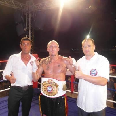 Scott Dixon (boxer) WBU Boxing on Twitter WBU official Torsten Knille presents Malta