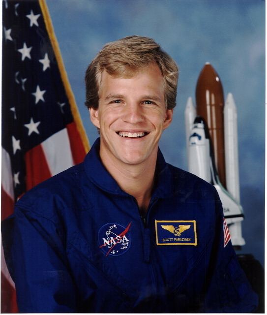 Scott E. Parazynski Astronaut Scott E Parazynski STS86 Mission Specialist