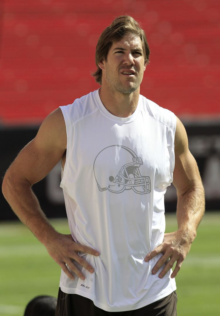 Scott Fujita Scott Fujita Browns linebacker39s season over with neck