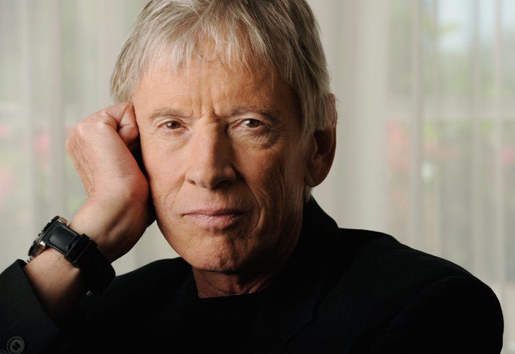 Scott Glenn Scott Glenn used Marine training to help save 39Apocalypse