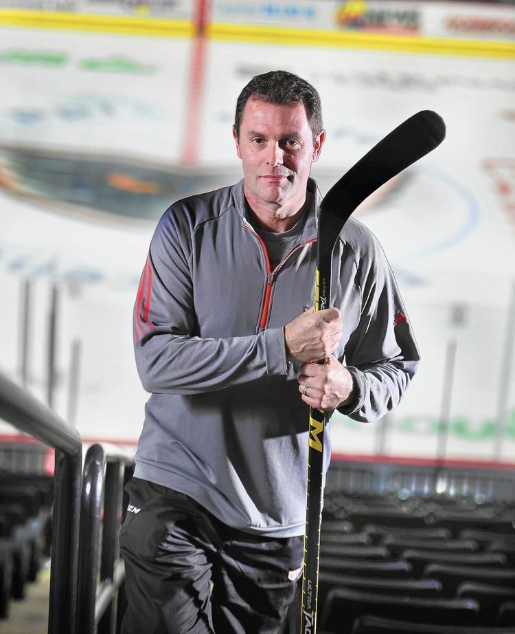 Scott Gordon (ice hockey) Head coach Scott Gordon brings a wealth of experience to