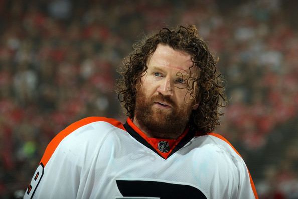 Scott Hartnell Flyers Sign Hartnell The Hockey House