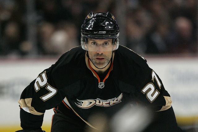 Scott Niedermayer Scott Niedermayer to Return to Ducks for the 200809