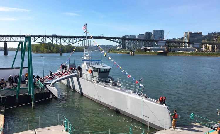 Sea Hunter DARPA christens its antisubmarine drone ship 39Sea Hunter39