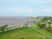 Sea Wall, Guyana httpsuploadwikimediaorgwikipediacommonsthu