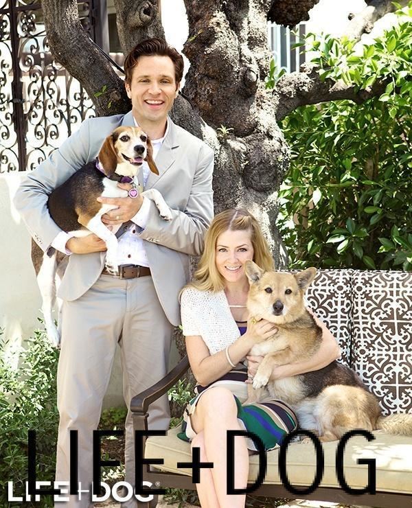 Seamus Dever Seamus and Juliana Dever from Castle Life And Dog