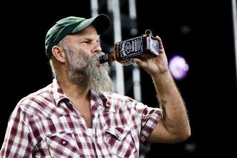 Seasick Steve Seasick Steve un via mzikas instrumenti itrsple