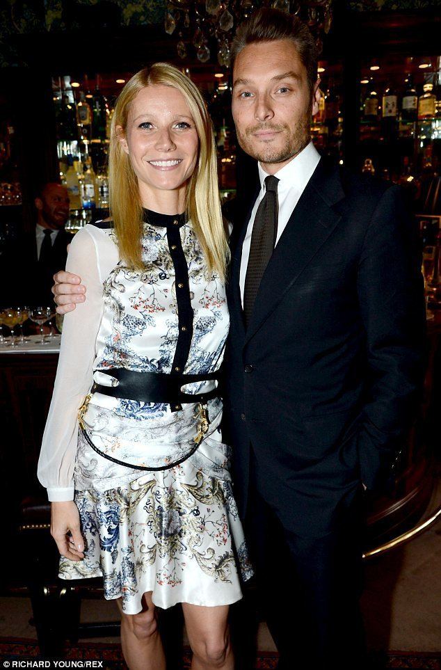 Seb Bishop Gwyneth Paltrow shares photo from holiday with Apple and