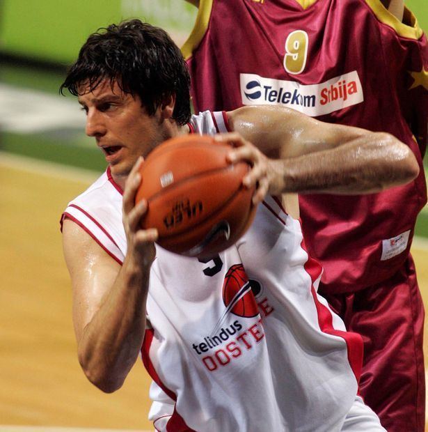 Sebastien Bellin Brussels attacks Top basketball player lies in pool of blood after