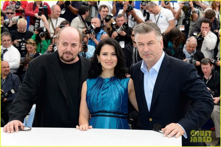 Seduced and Abandoned (2013 film) Alec Hilaria Baldwin Cannes Seduced and Abandoned Photo Call