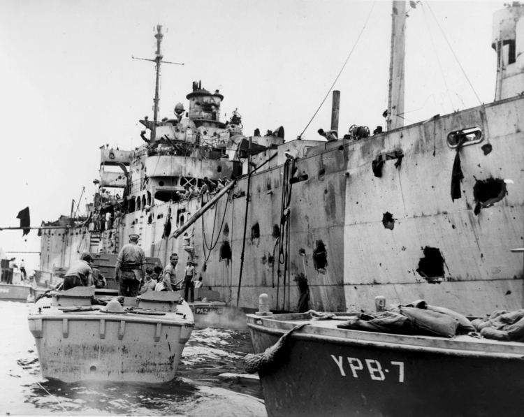 Seeadler Harbor FileUSS Mindanao ARG3 damaged by explosion of USS Mount Hood AE