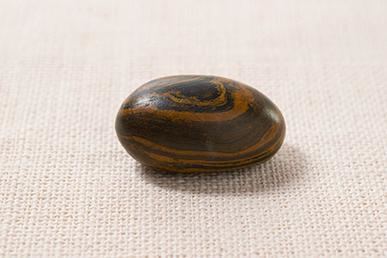 Seer stone (Latter Day Saints) httpsuploadwikimediaorgwikipediaen00cSee