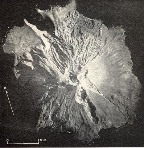 Segula Volcano httpsvolcanosieduPhotosfull089061jpg