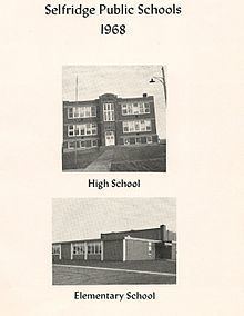Selfridge Public School httpsuploadwikimediaorgwikipediaenthumb3