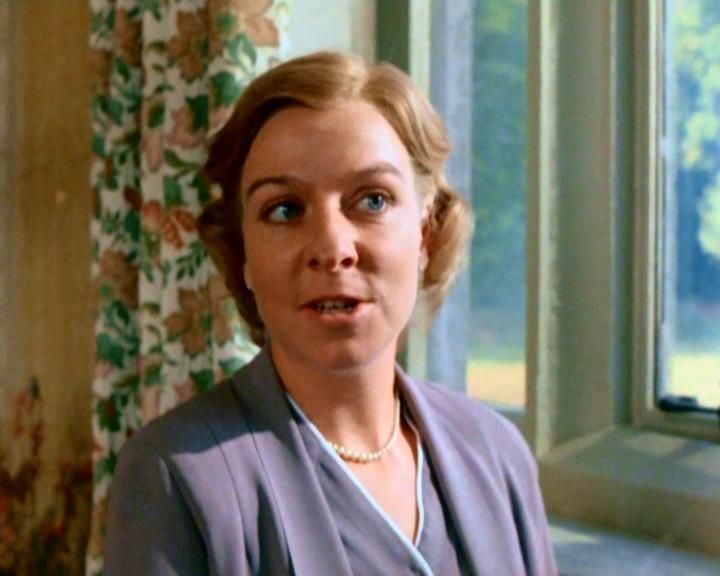 La señorita Marple de Agatha Christie: Un puñado de centeno (1985) | Agatha  christie, Miss marple, British actresses