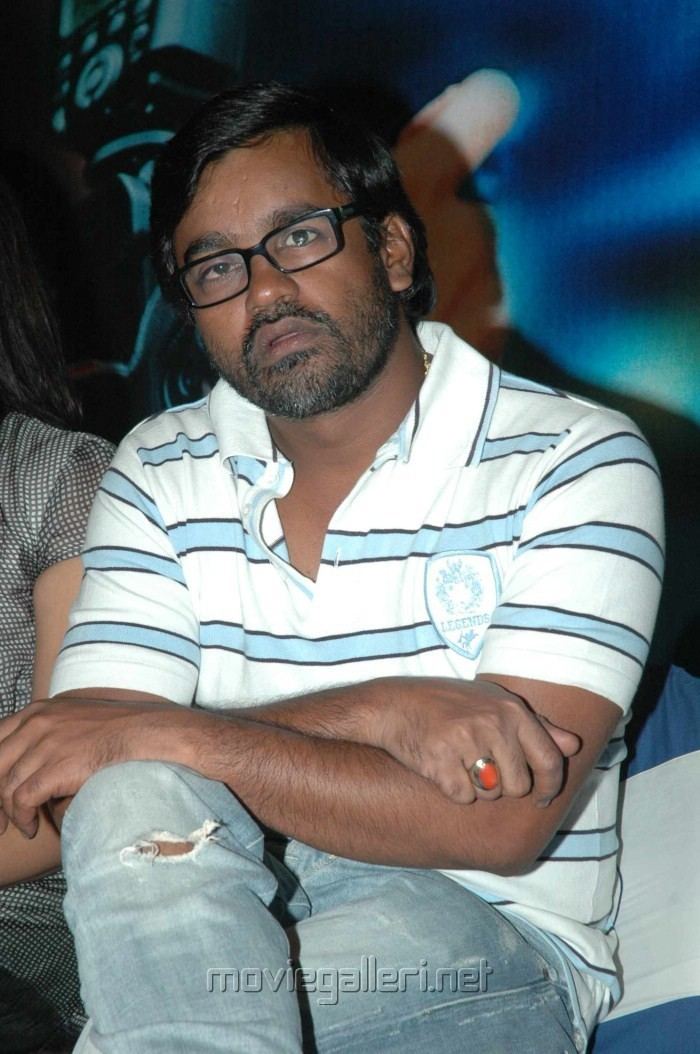 Selvaraghavan Picture 70192 Selvaraghavan Mayakkam Enna Press Meet