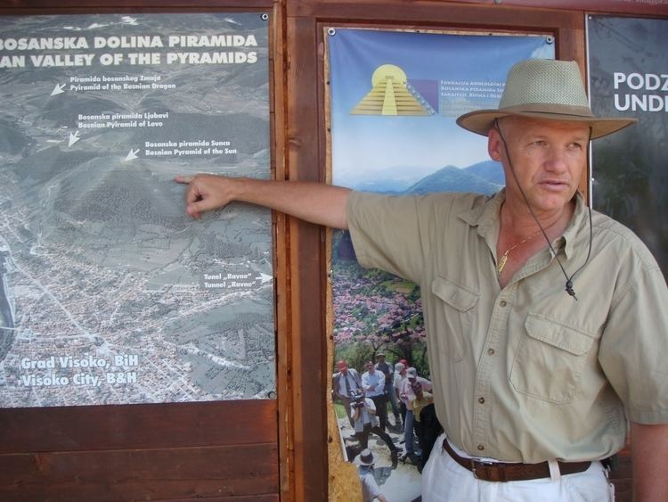 Semir Osmanagić Natal chart Semir Osmanagi discoverer of the Bosnian pyramids